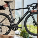 Trump reçoit un vélo français pour lancer les Mondiaux 2027 en Haute-Savoie